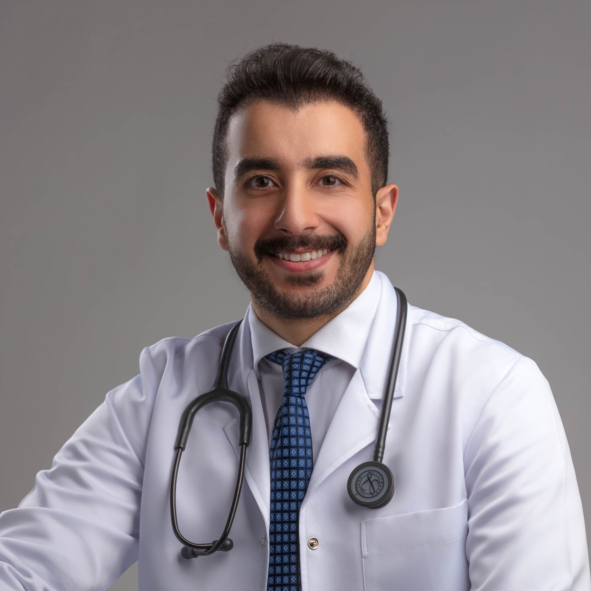 تصوير الخريجين في الاستوديو - Image 10